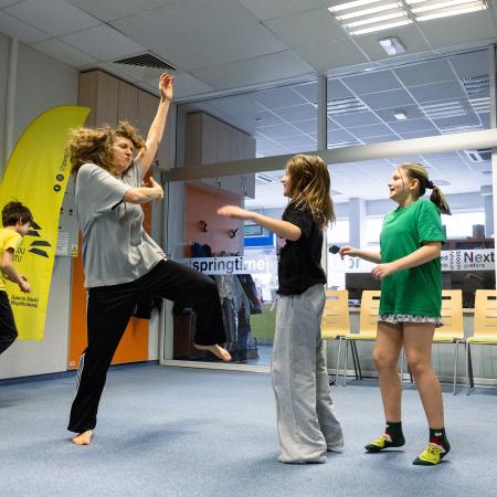 w rodzine: mapy ślady legendy_Dana Chmielewska_t@niec 2.0